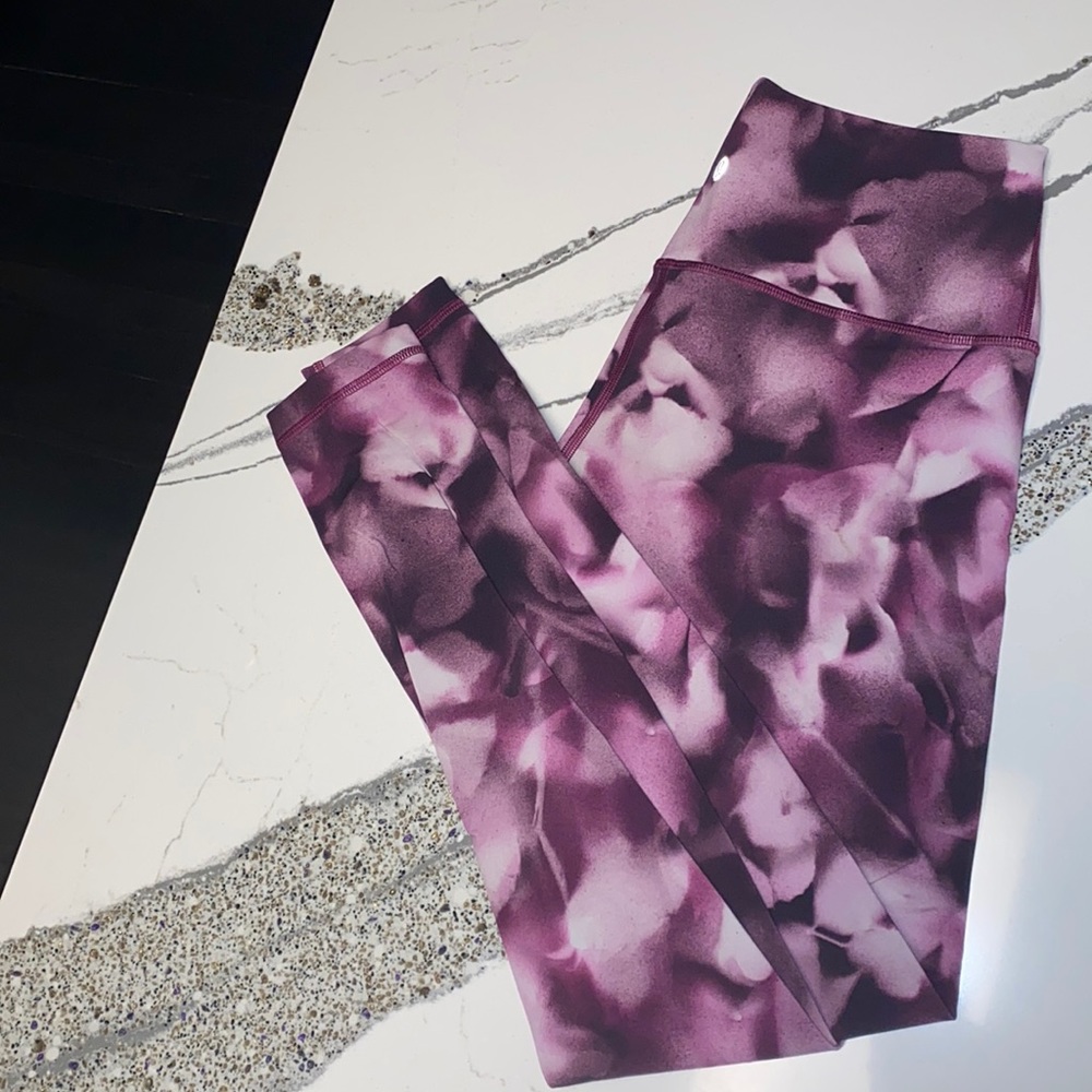Lululemon leggings